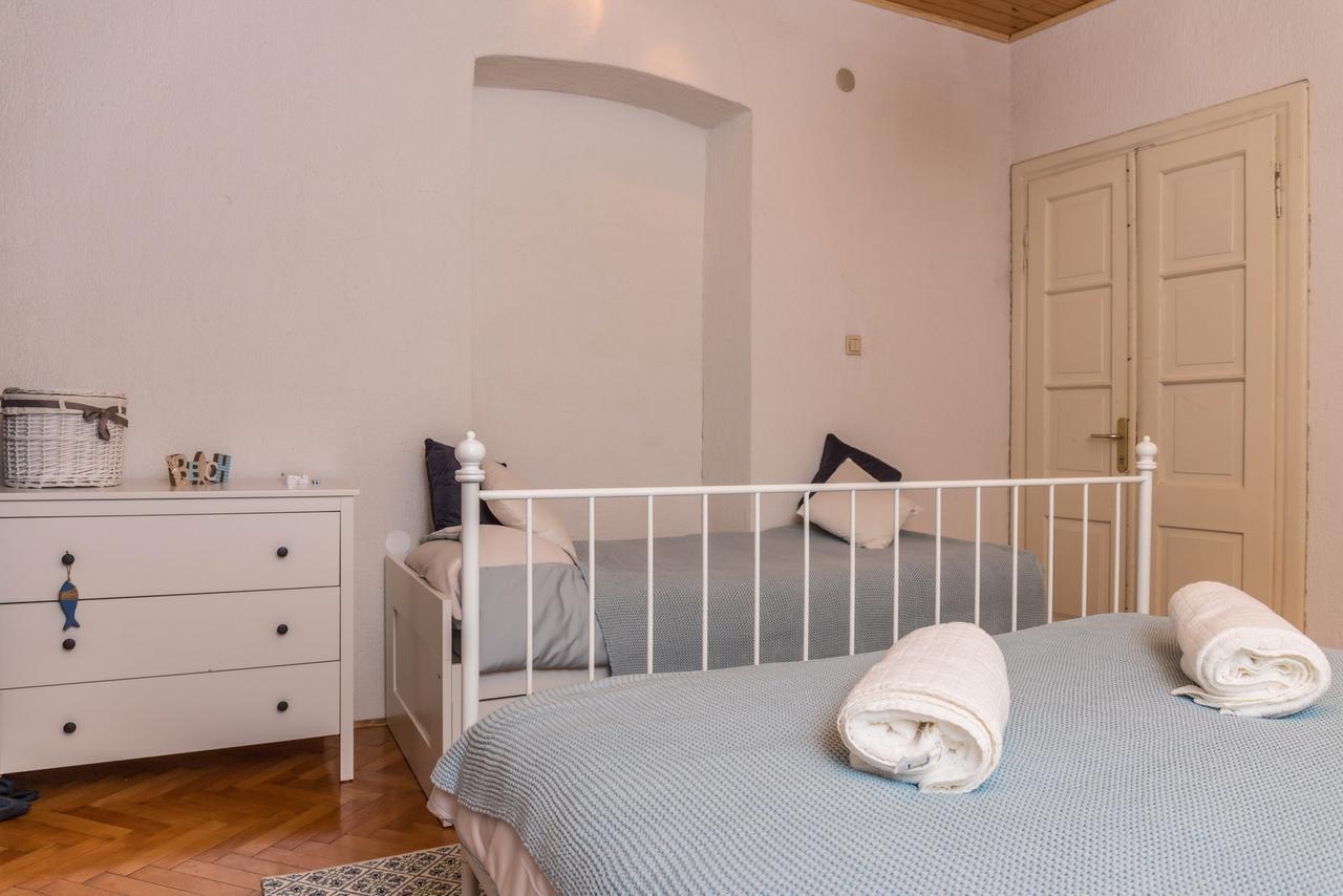 Car Apartments Crikvenica Luaran gambar